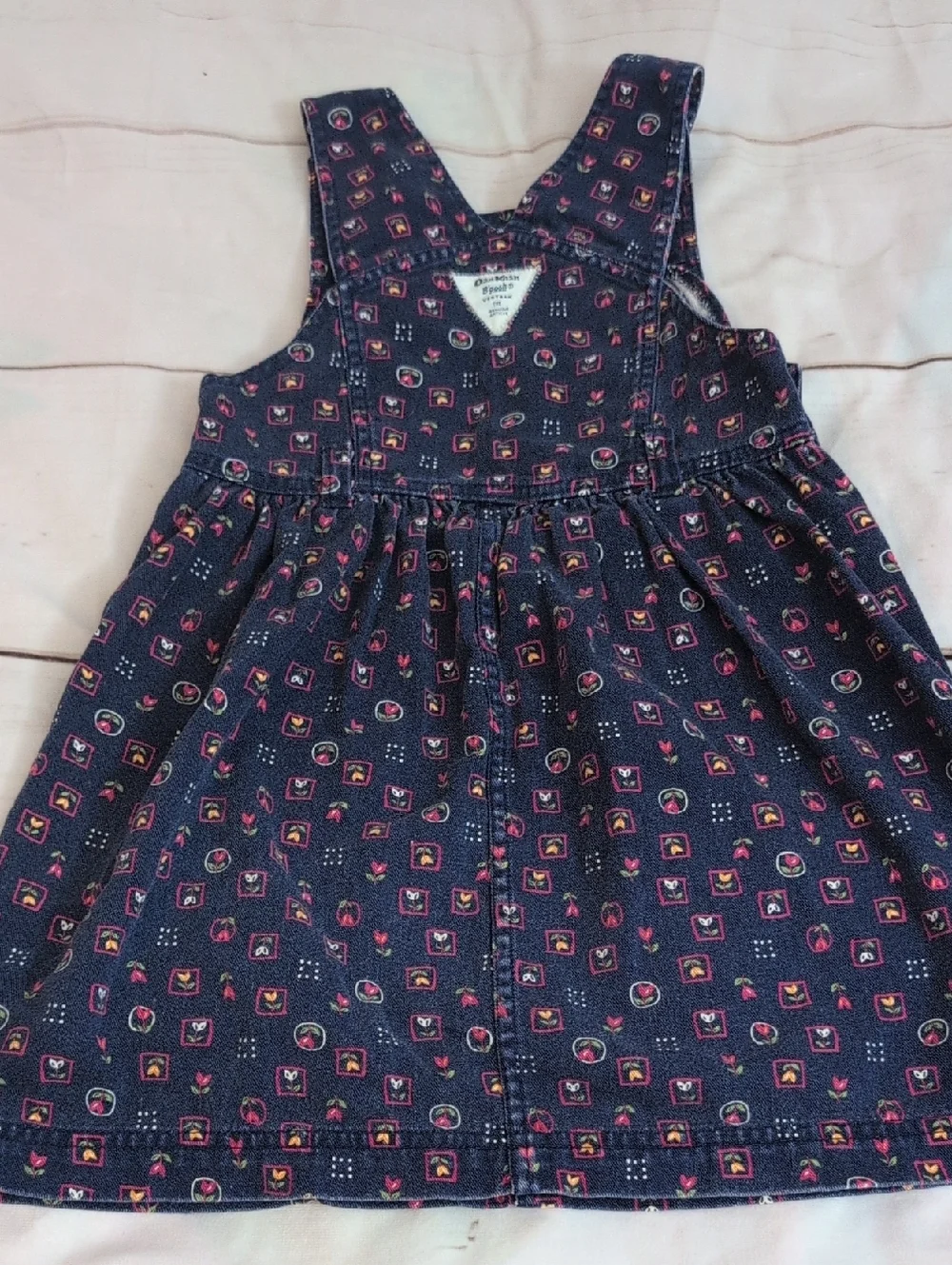 OshKosh Vintage Tulip Jumper Overall Style Dress Girls size 6 Rare Bigger Size